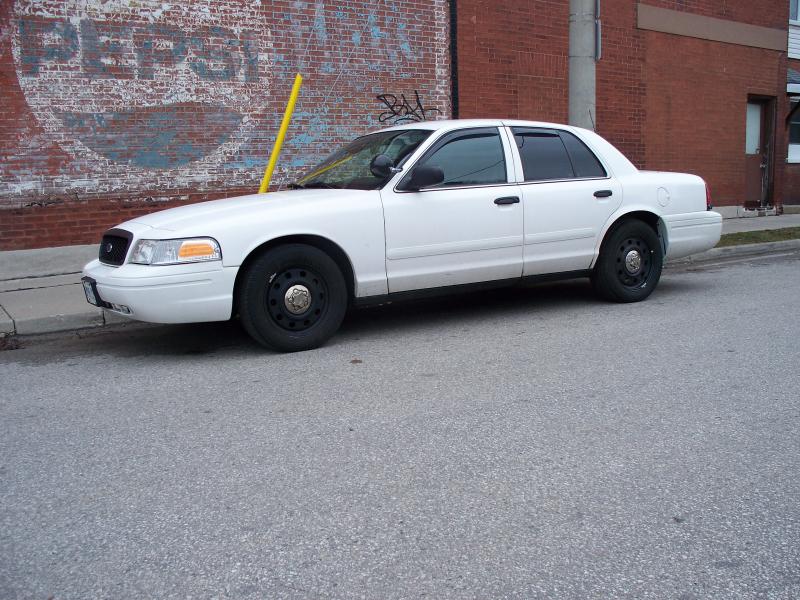 2007 Crown Victoria P71 police Package Image eClassifieds4u