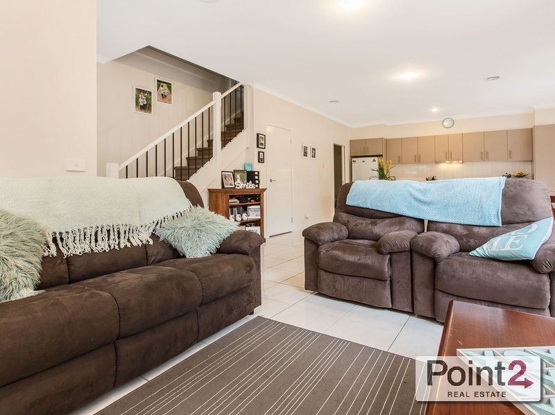 9/16 Honeysuckle Close House for Sale in Pakenham Image eClassifieds4u