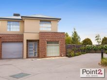9/16 Honeysuckle Close House for Sale in Pakenham Image eClassifieds4u 3