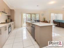9/16 Honeysuckle Close House for Sale in Pakenham Image eClassifieds4u 1