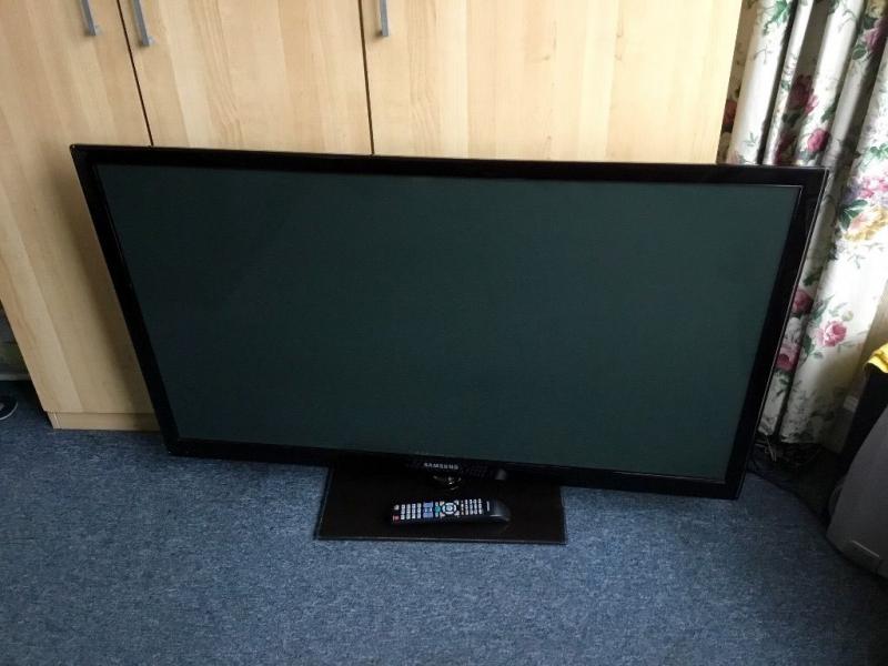 40inch Samsung LCD Series 7 Image eClassifieds4u