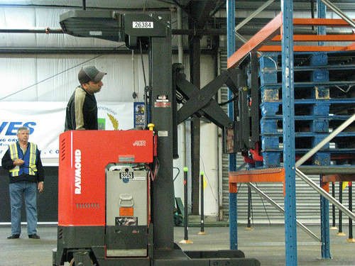 Forklift Jobs - $14-$18/hr + Training Image eClassifieds4u