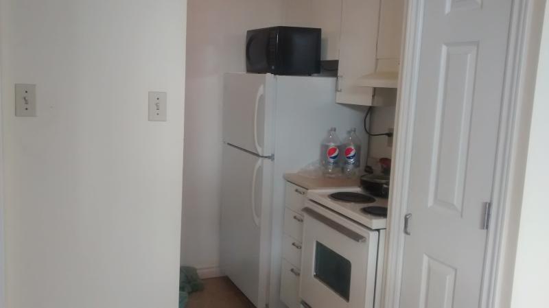 SUBLET/LEASE TAKE OVER SPACIOUS BACHELOR UNIT IN DOWNTOWN HALIFAX-AVAILABLE IMMEDIATELY Image eClassifieds4u