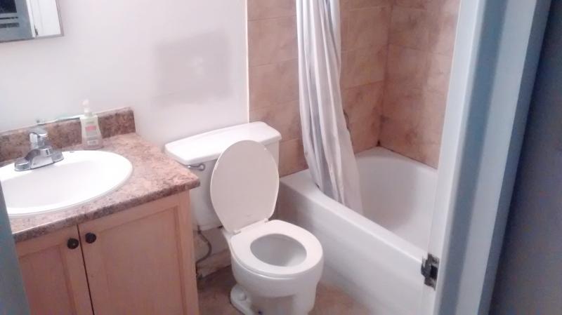 SUBLET/LEASE TAKE OVER SPACIOUS BACHELOR UNIT IN DOWNTOWN HALIFAX-AVAILABLE IMMEDIATELY Image eClassifieds4u