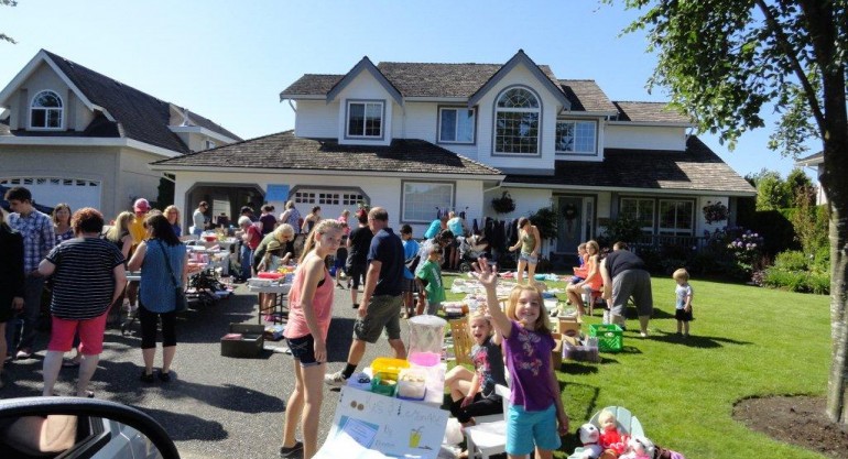 THE BIGGEST MULTI FAMILY GARAGE SALE - FLAGSTONE COURT, OSHAWA Image eClassifieds4u