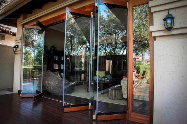 Localized service to repair your patio doors Glass in Baltimore, MD Image eClassifieds4u