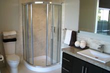 Splash Tub and Tile - Bathroom Renovation