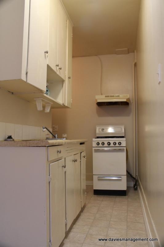 1 Bedroom in OLIVER, ONE MONTH FREE ON 12 MONTH LEASE! Image eClassifieds4u