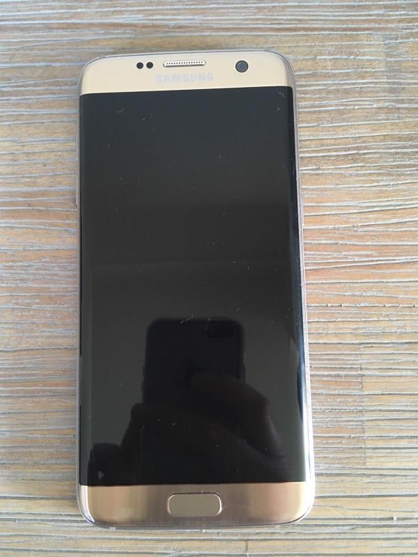 SAMSUNG GALAXY S7 EDGE GOLD SMARTPHONE FOR VERY CHEAP PRICE! Image eClassifieds4u
