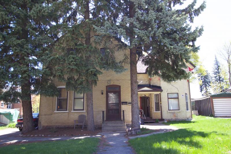 17 Peter St. INVESTMENT OPPORTUNITY! Image eClassifieds4u