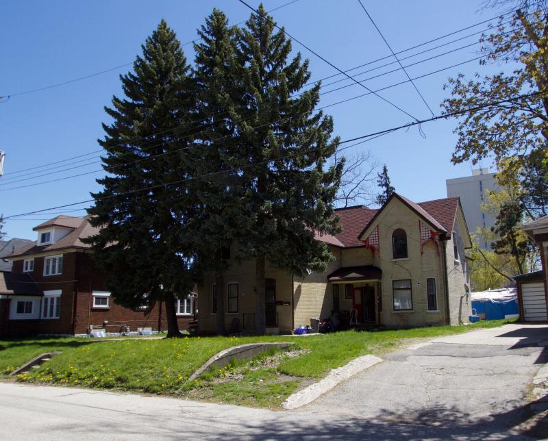 17 Peter St. INVESTMENT OPPORTUNITY! Image eClassifieds4u