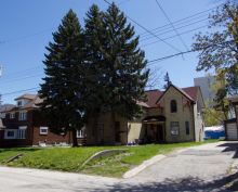 17 Peter St. INVESTMENT OPPORTUNITY! Image eClassifieds4u 4