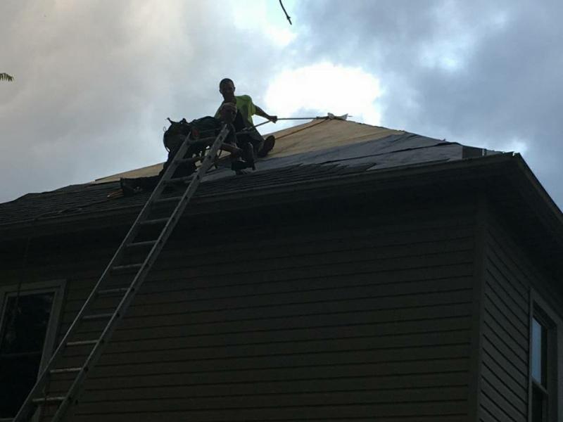**Professional Roofers/Shinglers/Labourers Available!** Image eClassifieds4u