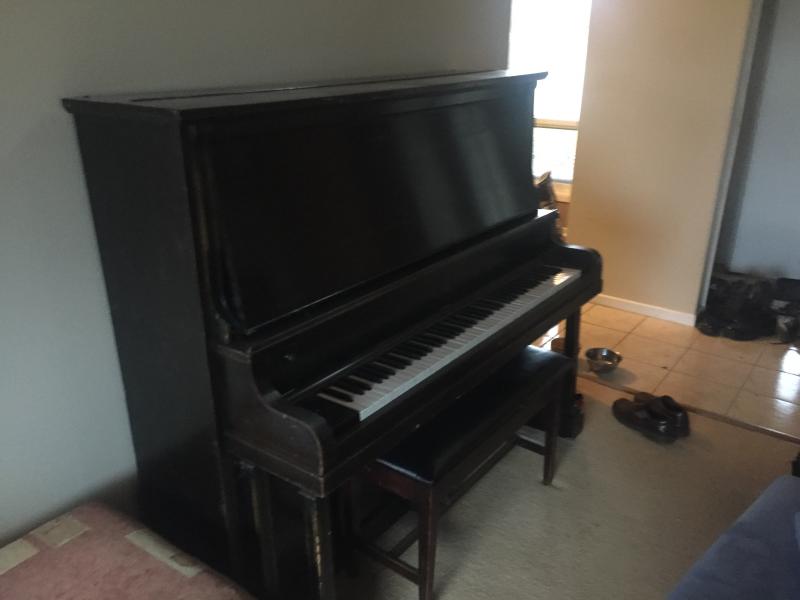 Willis & Co Piano: Free for the taking Image eClassifieds4u