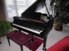 Yamaha Piano