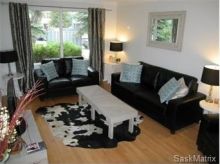 East side (Nutana park) 4 bedroom (2+2) duplex