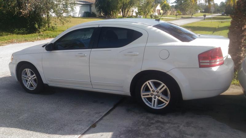 2008 Dodge Avenger SKT, White in Port St. Lucie, Florida Image eClassifieds4u