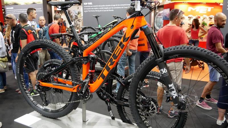 2018 Specialized S-Works Stumpjumper 29/6Fattie Image eClassifieds4u