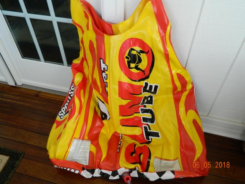 Sumo Tube inflatable single rider tube; LN Image eClassifieds4u