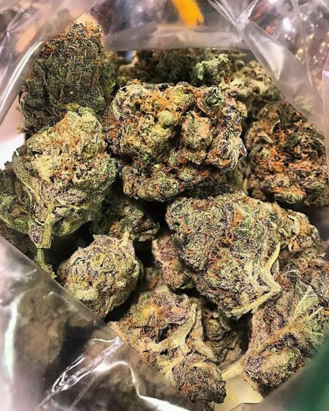 Medical Cannabis extracts (CBD OIL, SHATTER, WAX, LIVE RESIN CBD THC) Image eClassifieds4u