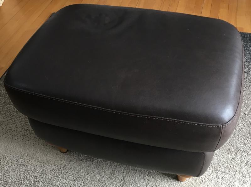 Leather sofa, chair and ottoman Image eClassifieds4u