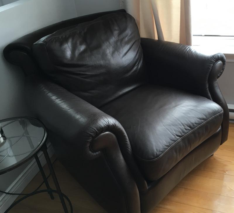 Leather sofa, chair and ottoman Image eClassifieds4u