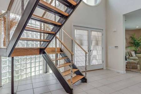 Ocean View Large Family Beach House Image eClassifieds4u