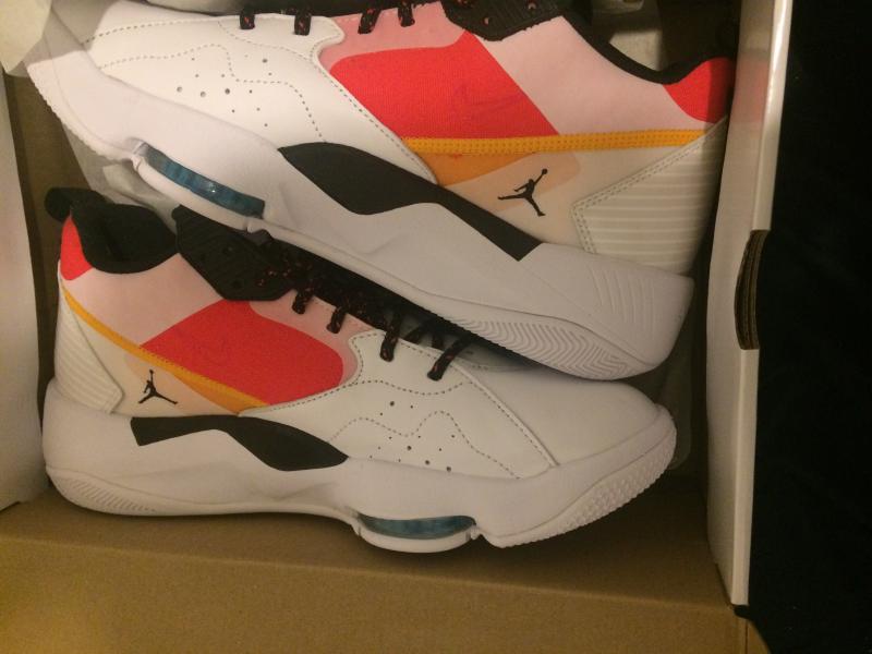 Brand new in box women’s Jordan’s Image eClassifieds4u