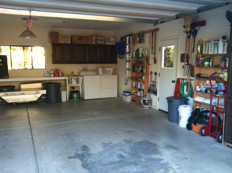 PRE-FALL GARAGE CLEANING Image eClassifieds4u