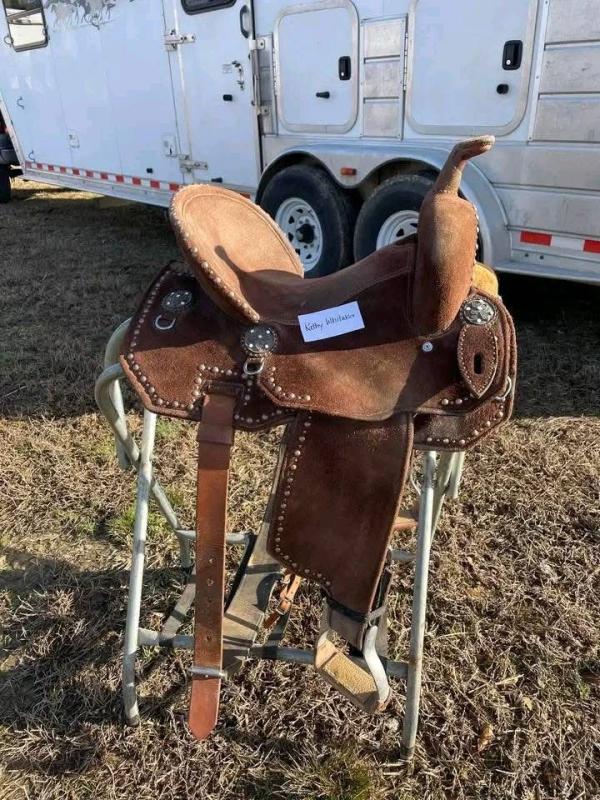 Fairly used Saddle available for sale Image eClassifieds4u