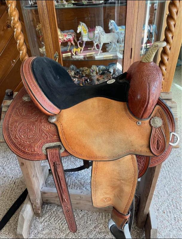 Fairly used Saddle available for sale Image eClassifieds4u